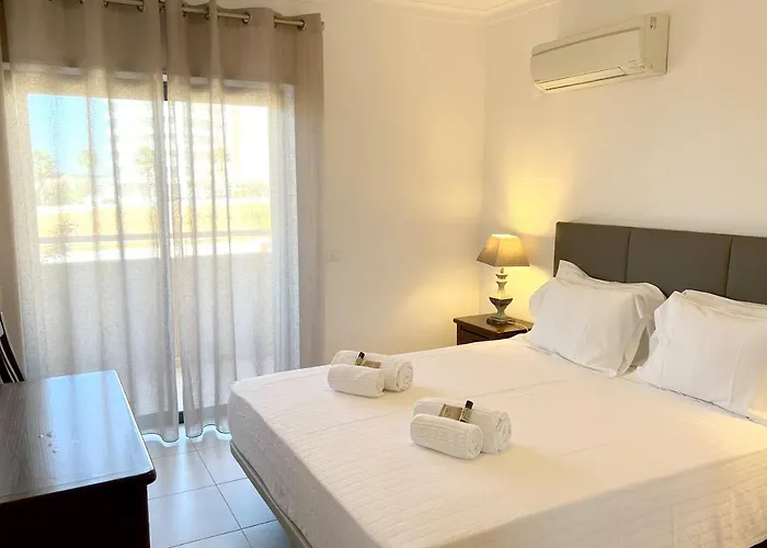 Areias Da Rocha By Amcf * 波尔蒂芒